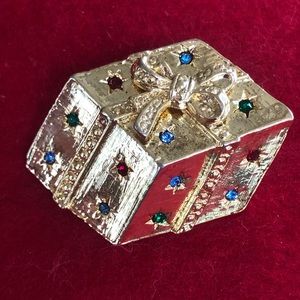 Vintage Christmas Present Brooch